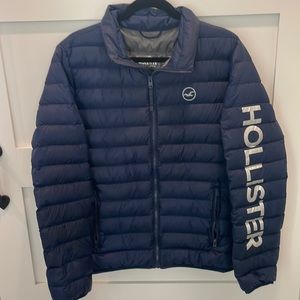 Men’s Small Navy Blue Hollister Down Jacket
